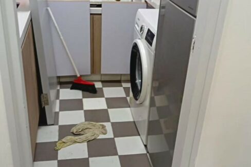 009757F7-F354-421A-94EE-886B86658651