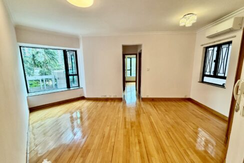 01bc3990-2cf7-4aeb-89b9-60b594834c88