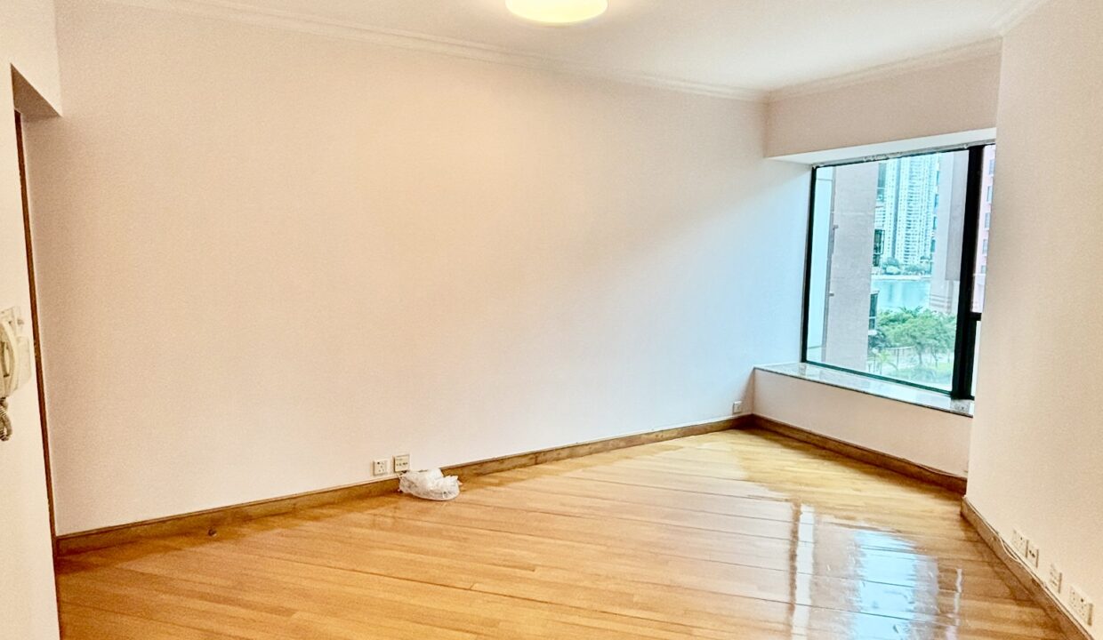 1245447f-3310-4dac-9926-dace527db51c