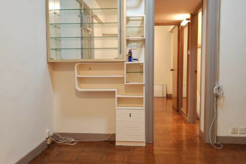 1ECA36E2-FF3B-4BE8-8590-6306B4B2B97F