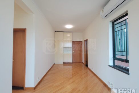 dc596aef-e222-40e5-83ee-026fd6b8bedd.jpeg