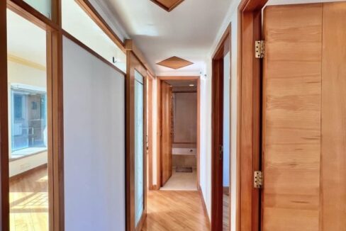 202602061958174077155_large