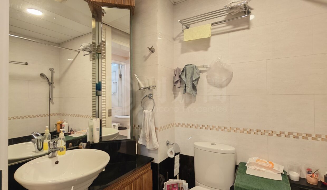 0956530f-1f13-4bfa-9edd-a69f32b45d78.jpeg