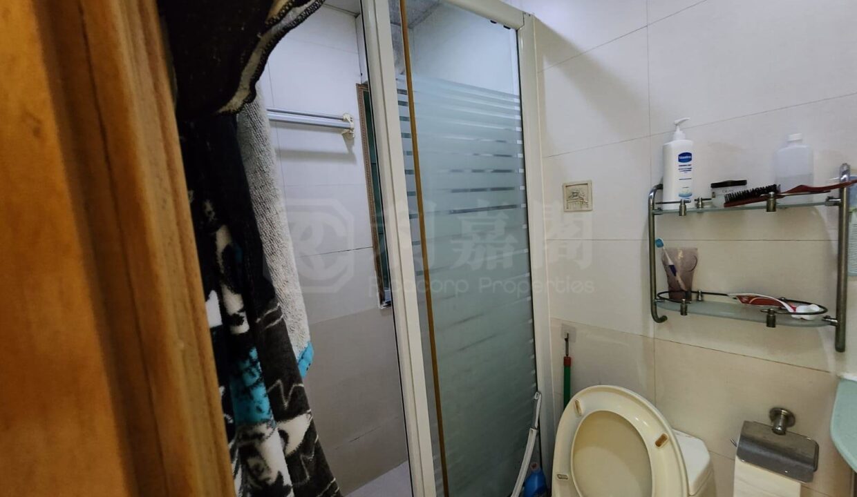 14733b12-a44b-4c6c-a582-8cdf077bd5db.jpeg