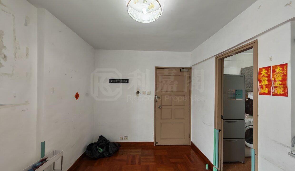 14970991-79e0-4f08-8eb3-86f2caba8a08.jpeg