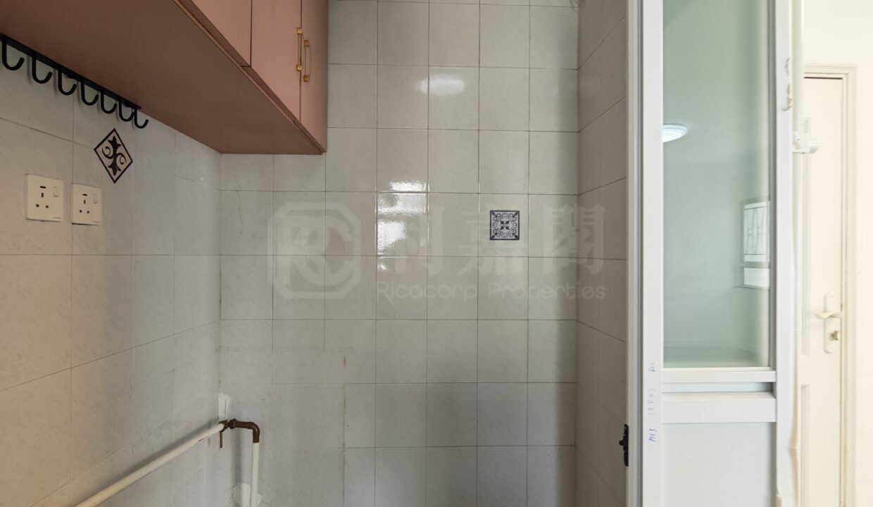 1f0b4426-17c5-4ae1-9fe3-4549d0729bd0-1.jpeg