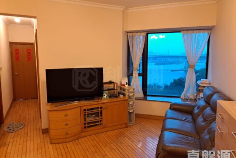 21700059-0564-4ddd-ac68-c62956b19dc1.jpeg