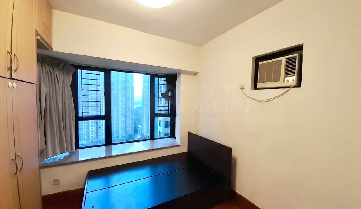 271a035b-d1d9-4262-a17d-62dec6788359.jpeg