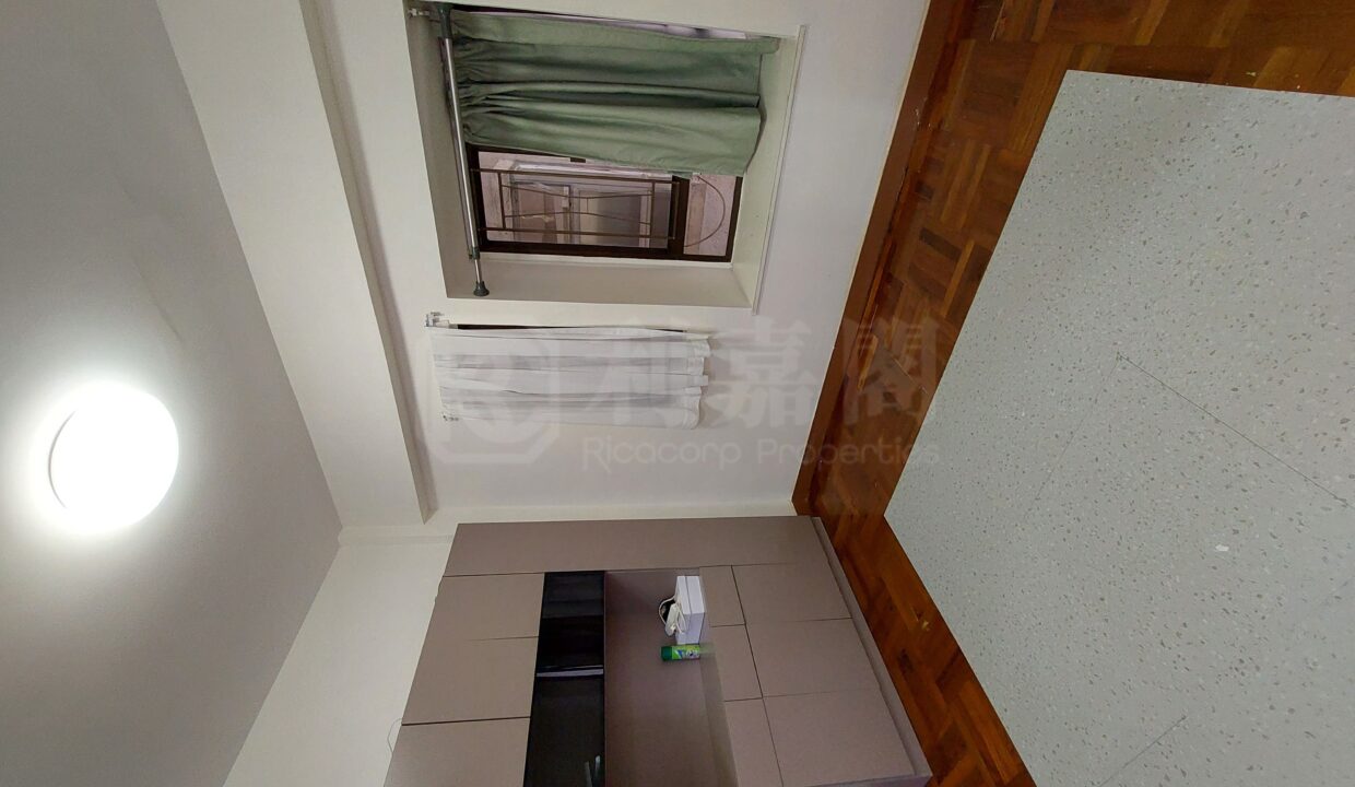 4ec93a09-6a90-4db7-9fd2-3ecdac9d6b5e.jpeg