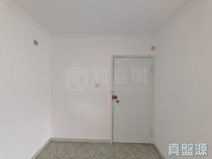 4f45ff0c bfed 4ea0 8246 41aced2f92b1