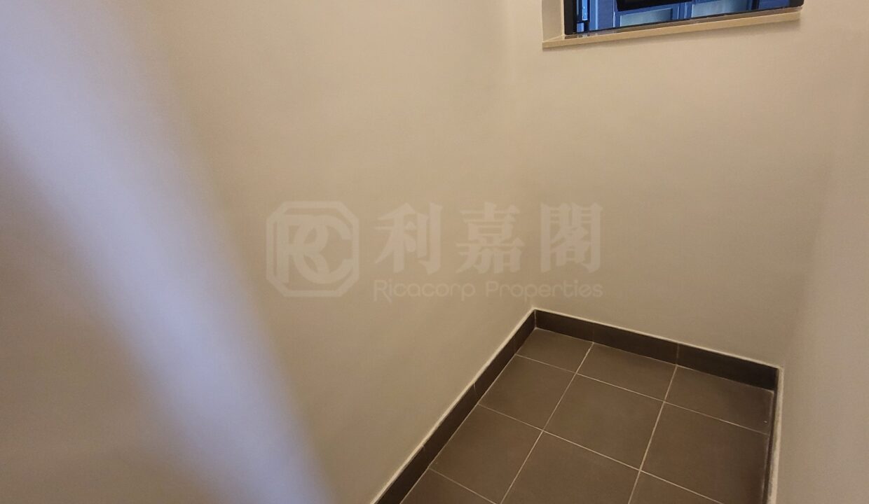 51462e79-a167-4b84-950d-a0710d894213-1.jpeg
