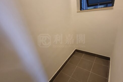 51462e79-a167-4b84-950d-a0710d894213-1.jpeg
