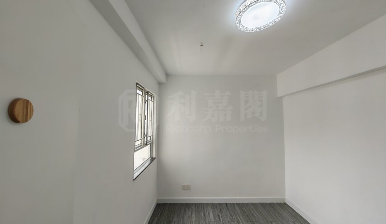7cdf57f6-bd8a-45b0-930a-eb15c20e4907-1.jpeg