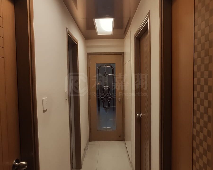 89c786ad-dd21-437f-b4bf-17020f03a07c.jpeg
