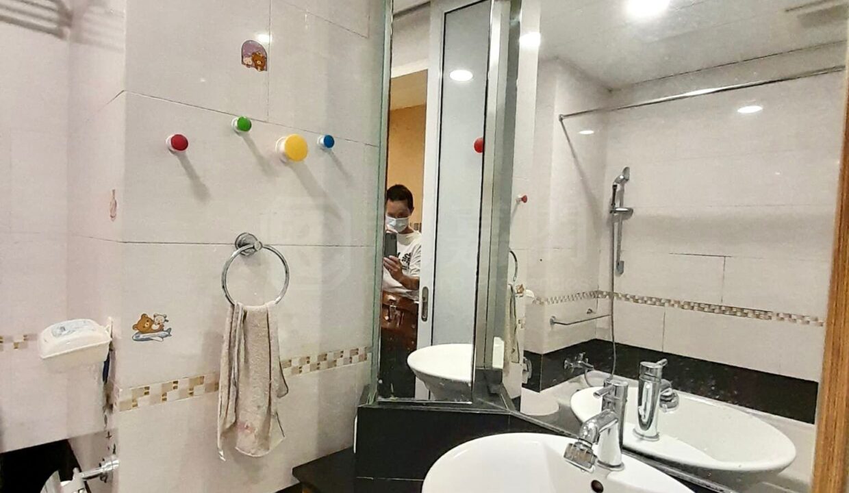 94220a9b-6b35-41c0-b8da-9fe6d32c831c.jpeg