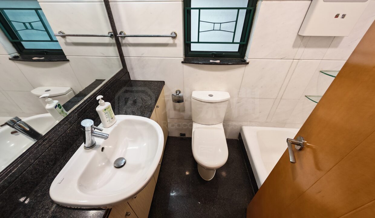 ad357cda-9979-44e7-81a2-90503d048022.jpeg