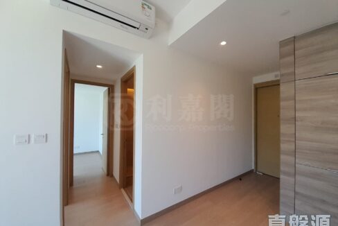 b2d362ad-c9d2-43e3-8393-5dd899c90126.jpeg