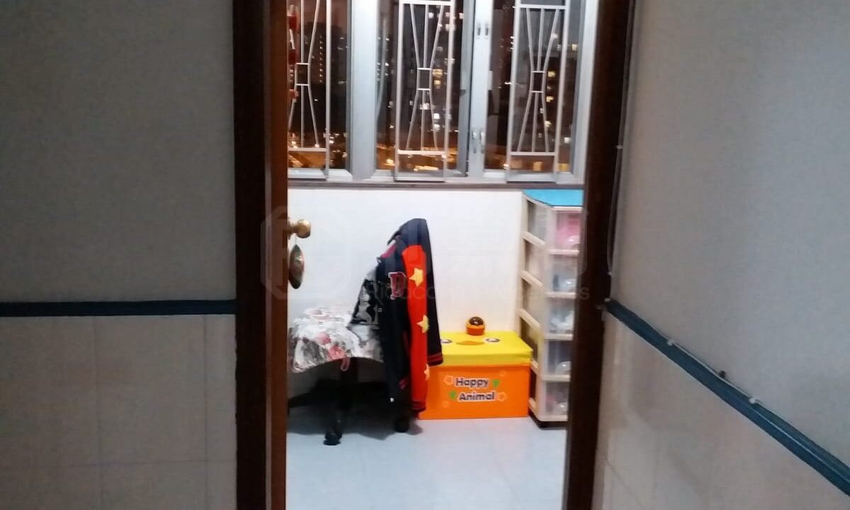 bd563d33-b8f1-48df-a792-fdae1ae0e62a.jpeg