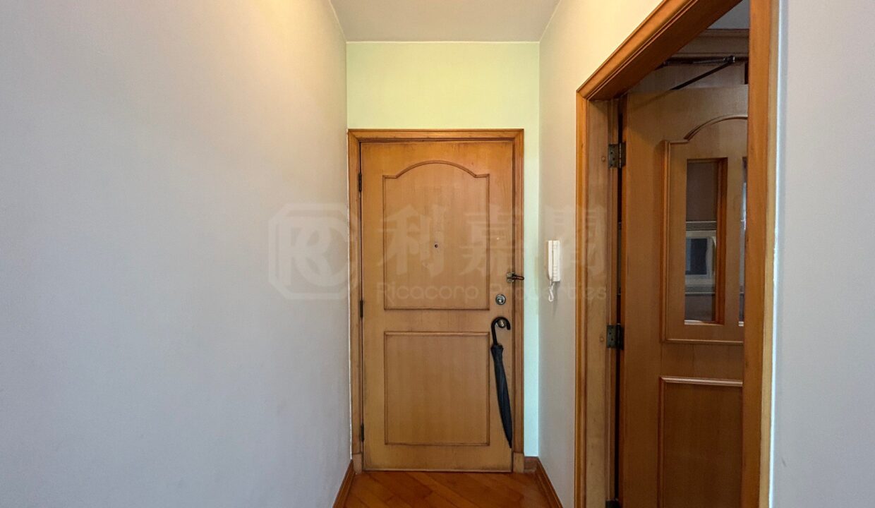 d19d24c1-2ab7-45c4-b631-815aeb228e4d.jpeg