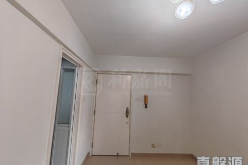 dbbc5877-d625-48ee-ba5f-4a21c1ac4eca.jpeg