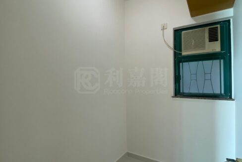 dbc58945-88db-424d-aee9-1d6462520b8c.jpeg