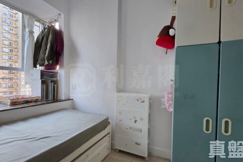 de28e1db-e59c-49c5-ae25-4221ba8a0d84.jpeg