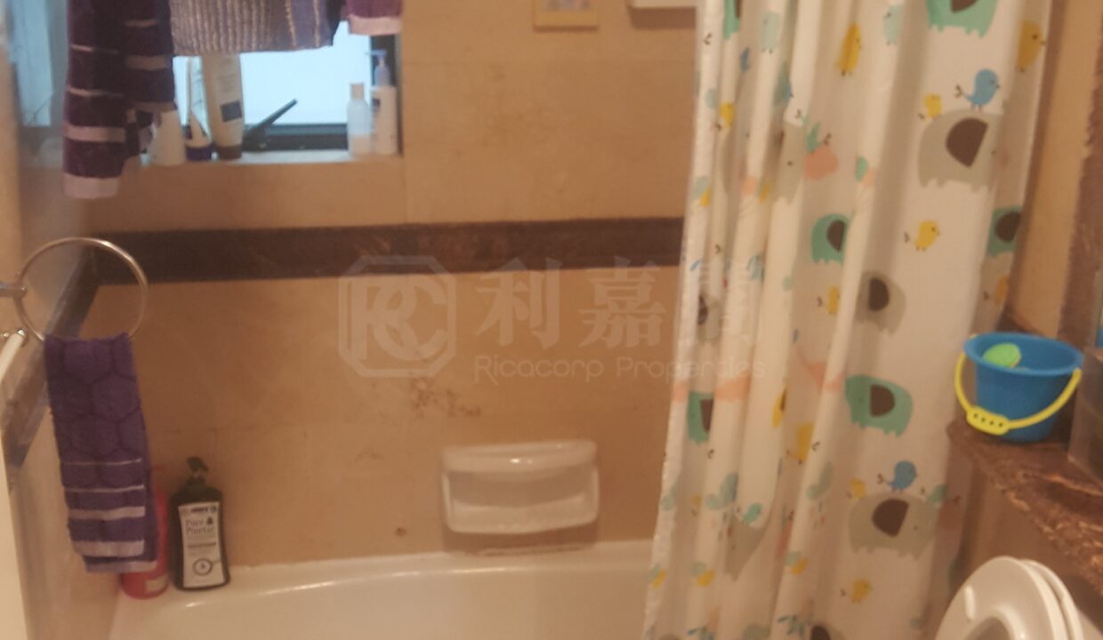 e1801e32-2b95-4d1f-be2a-b16d68ec77ab.jpeg
