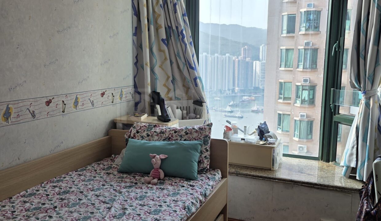 ece84754-15d0-4d04-adb7-a1136165a389.jpeg