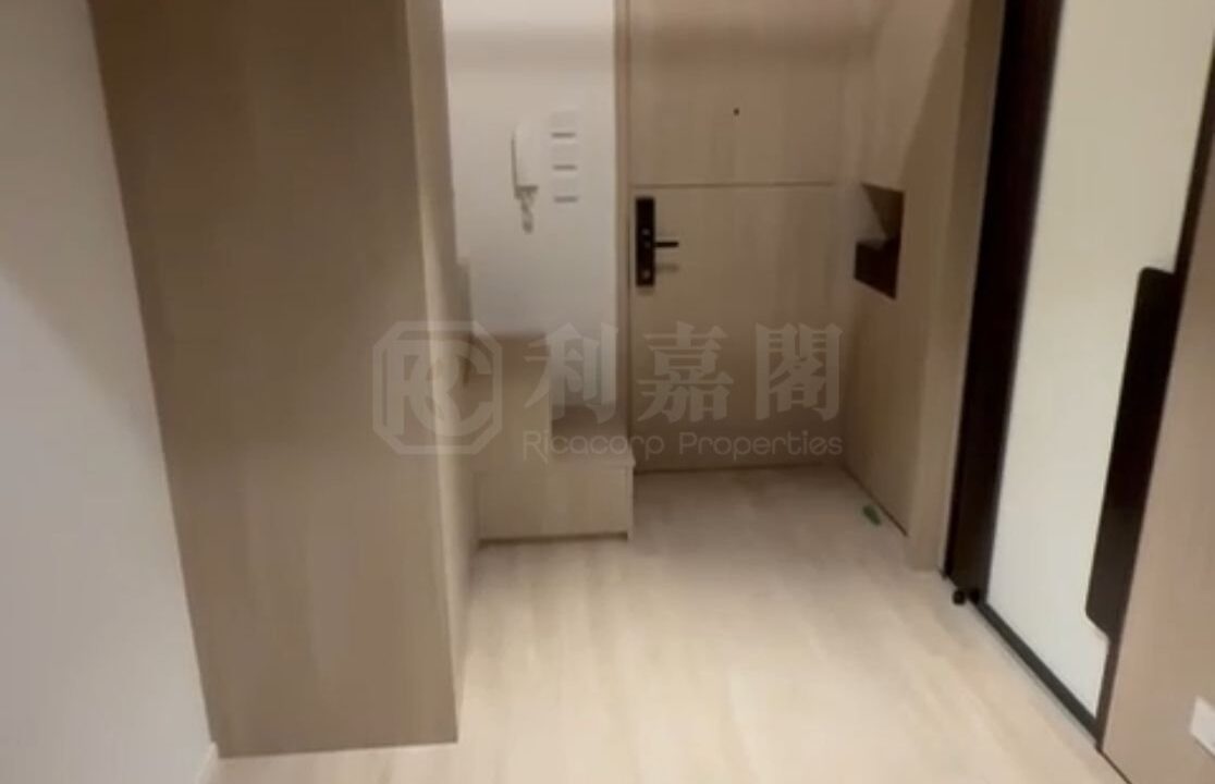 f4d1df31-66cb-406e-8509-edcd2f0697fa.jpeg
