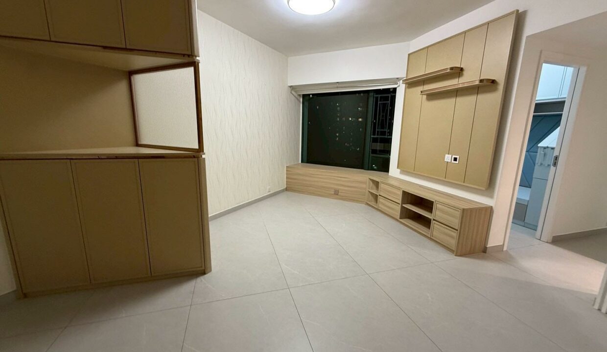 35e44aae-993b-4d65-b05d-1aecd396671c