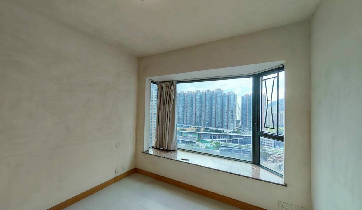 401d5e7d-e7e8-41c9-8033-26b4258d1593