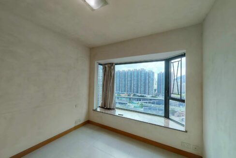 401d5e7d-e7e8-41c9-8033-26b4258d1593