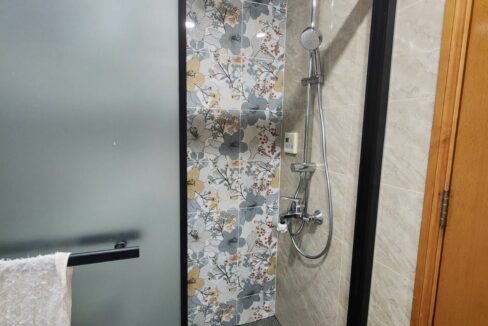 43f884ad-a8f3-46ad-ae29-0e98f1d52027