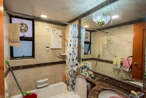 52304a9f-60cb-435d-bc6a-2a6aba6f6145