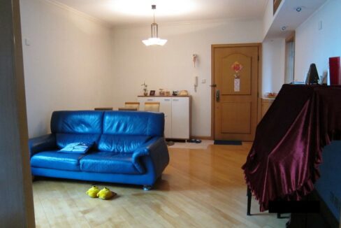 596E8BAD-3226-4F43-8F82-EC7EC9DE5862