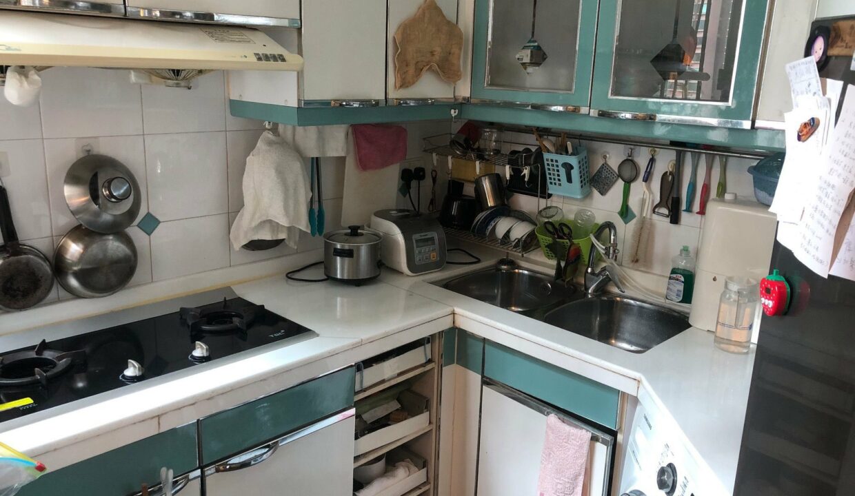 608542636_122108921499166725_1919579901159662598_n