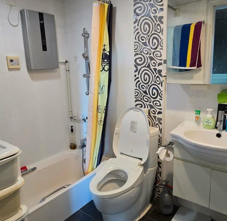 608896165_122108922417166725_598219755321627608_n