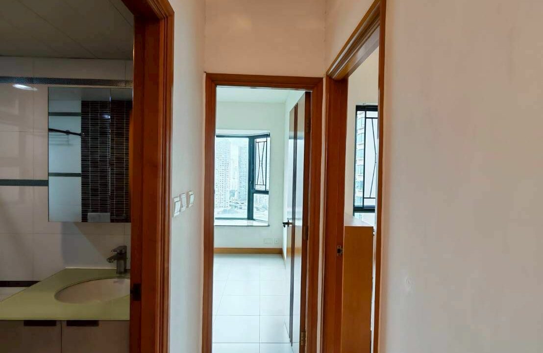 64030b93-e424-41ff-9a36-e06551f08df5