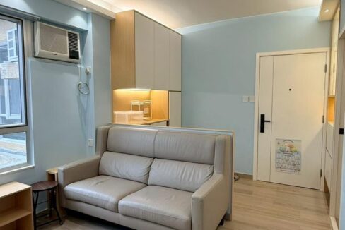 6c3f8c10-4fa4-4c4f-91ad-2afdc0589893