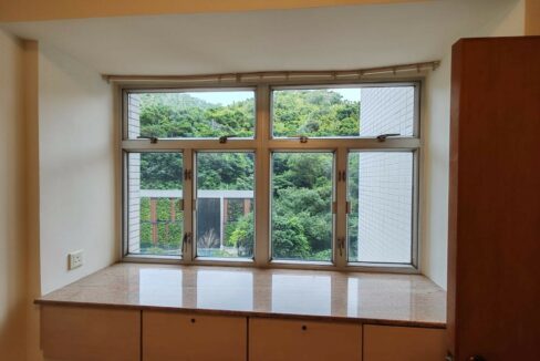 7ACD8E74-0D95-4F7B-AED4-8F134CFE2F26