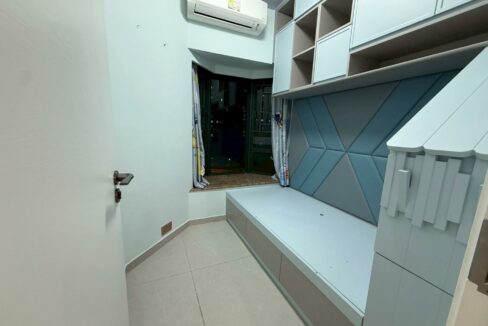 7dd4b94e-701c-4fc0-85af-340c2d672a85