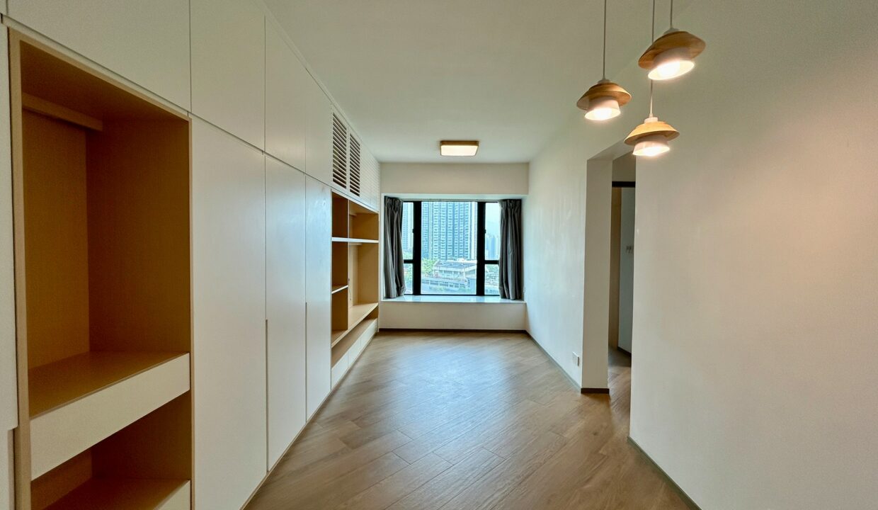 83A2354A-BB33-4AD2-8586-4BF1C14F9518