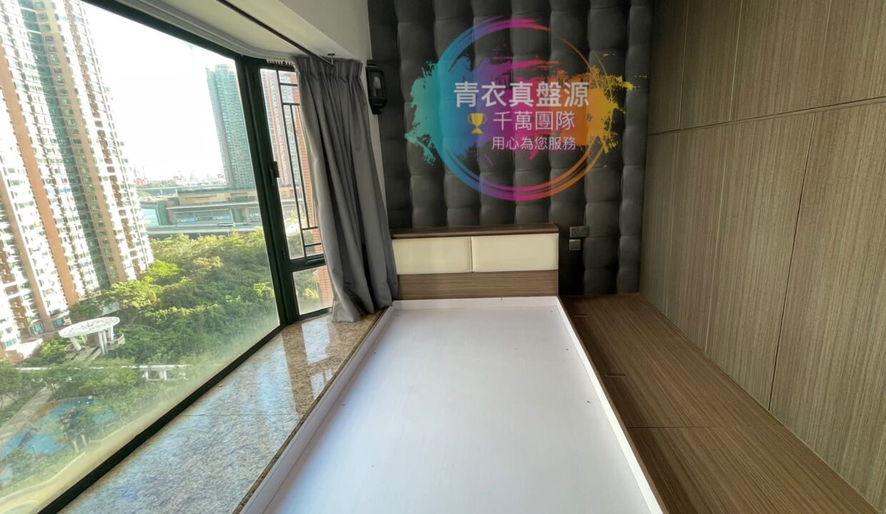871c2462-77a3-4ddc-9e8c-4d715a3fc5b5