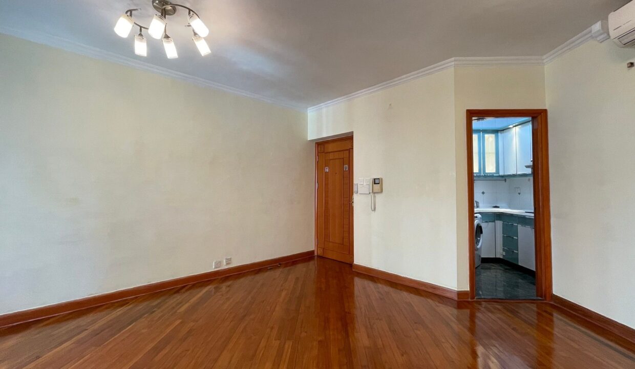 876d92c0-9fd7-45ad-9bee-7b5d0a48a3f5