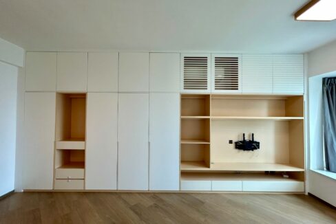 AC3E6B7E-D6A9-4213-8055-EB4023E77B95