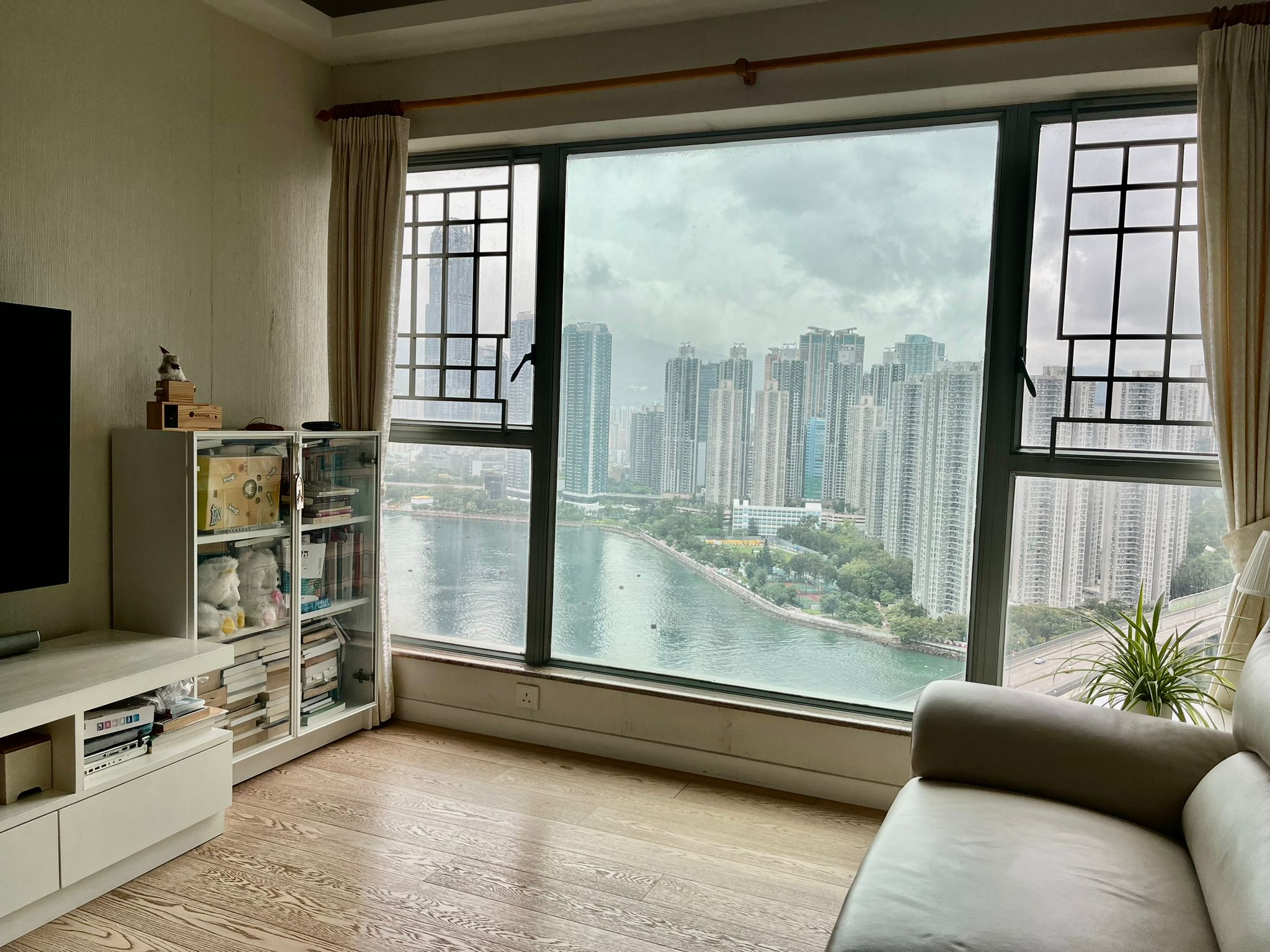 盈翠半島🚇高層靚裝海景4房🌷業主急售‼️