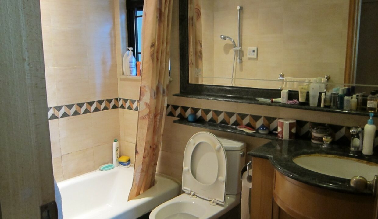 E9D7D2FE-EE1A-41CA-8788-70D614716FAD