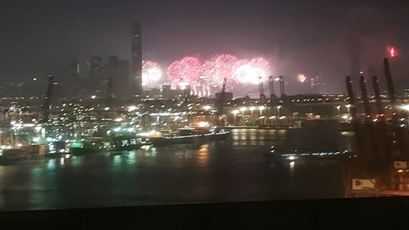 藍澄灣維港景2房570萬勁減後550萬