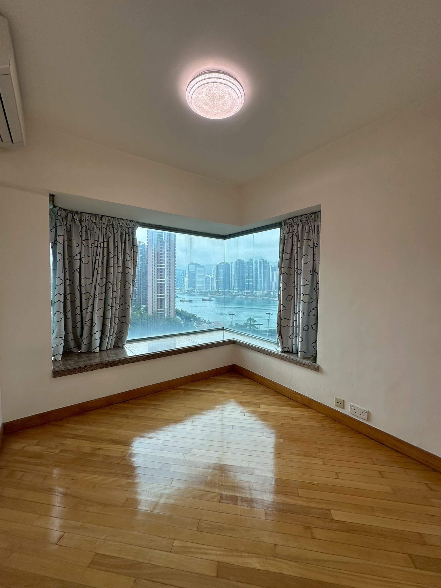 LINE NOTE 260208 5 2