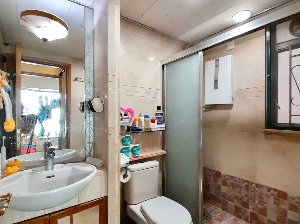 WhatsApp Image 2025-08-17 at 17.27.49 (2)